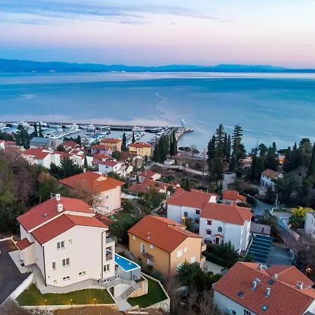 Villa Ines